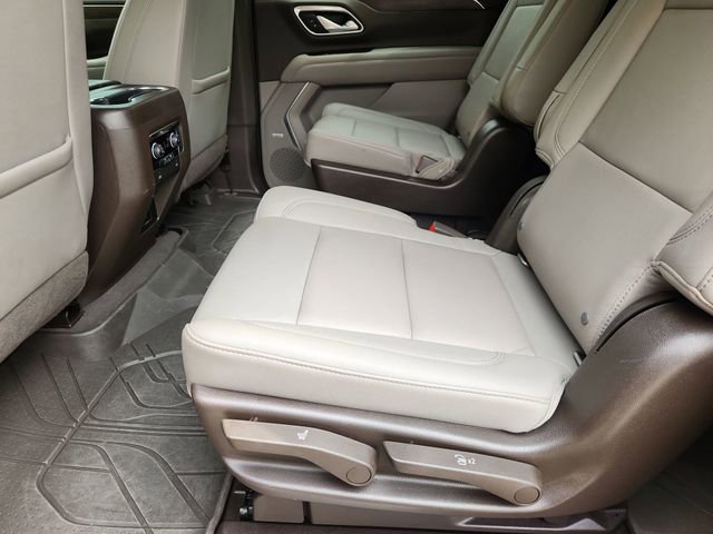 Used 2021 Chevrolet Suburban Z71 AWD/4WD image 24