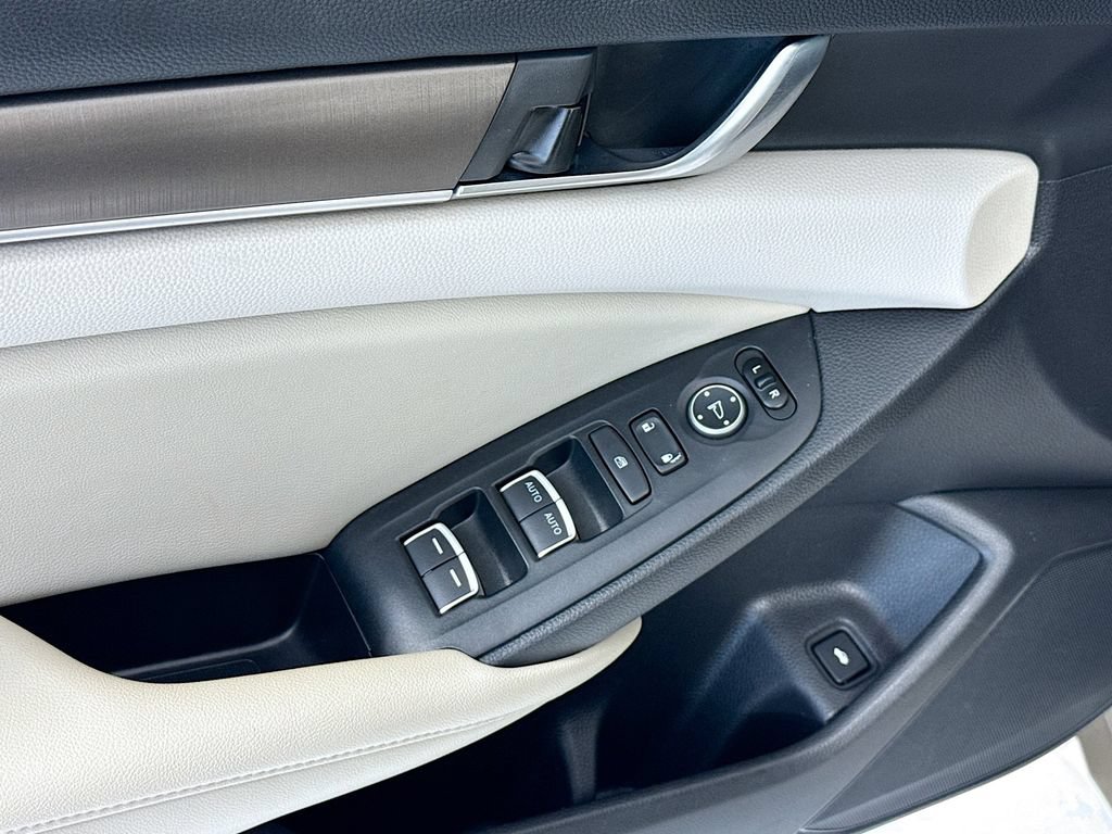 Certified 2019 Honda Accord LX image 23