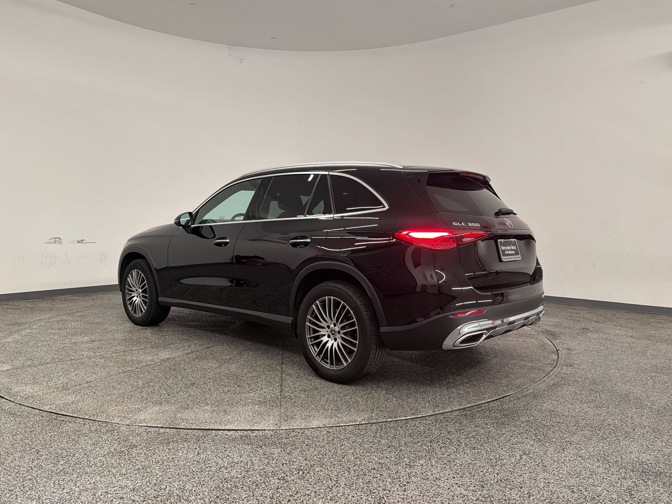 Certified 2026 Mercedes-Benz GLC 300 4MATIC image 3