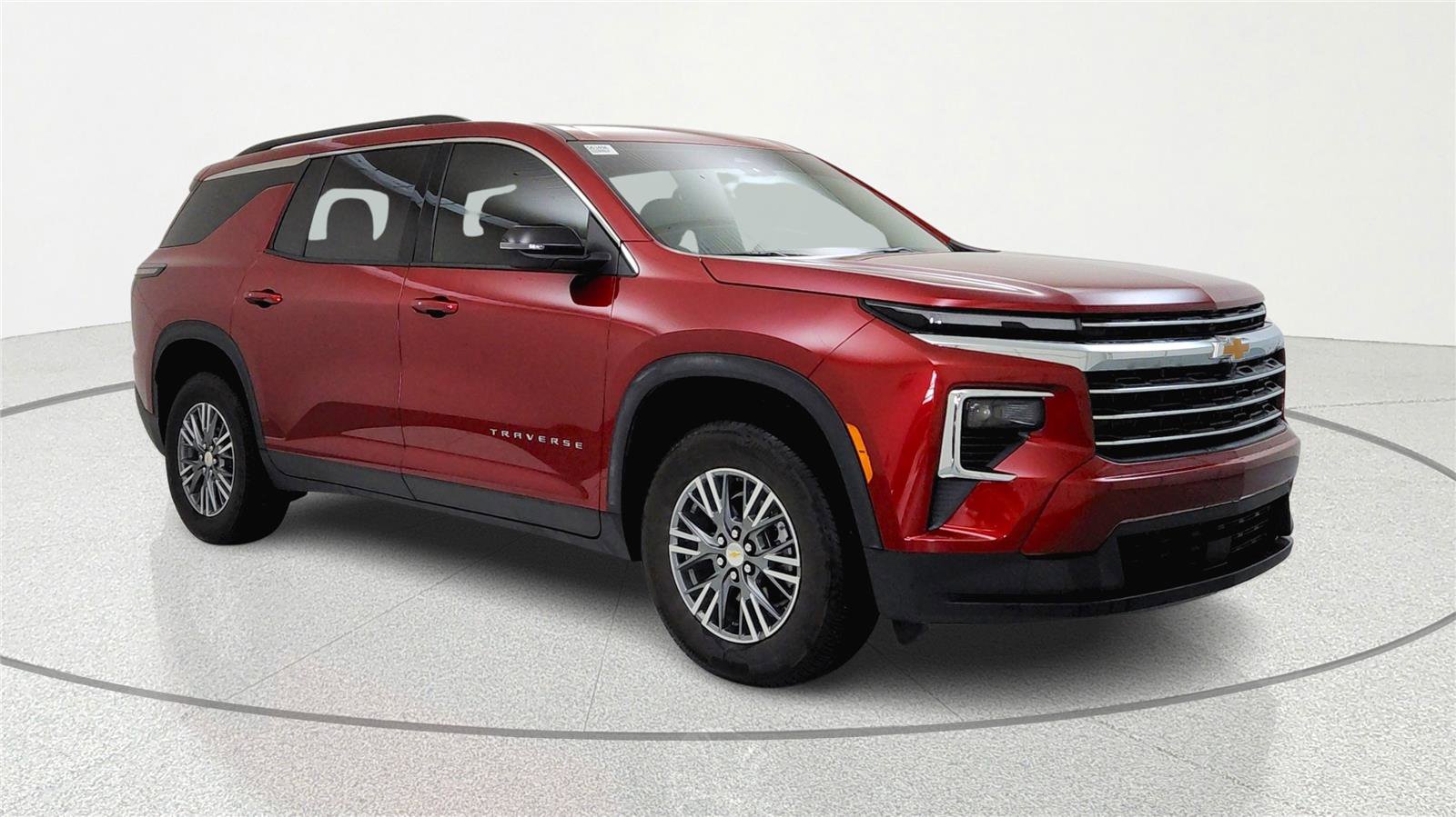 Used 2026 Chevrolet Traverse LT image 1