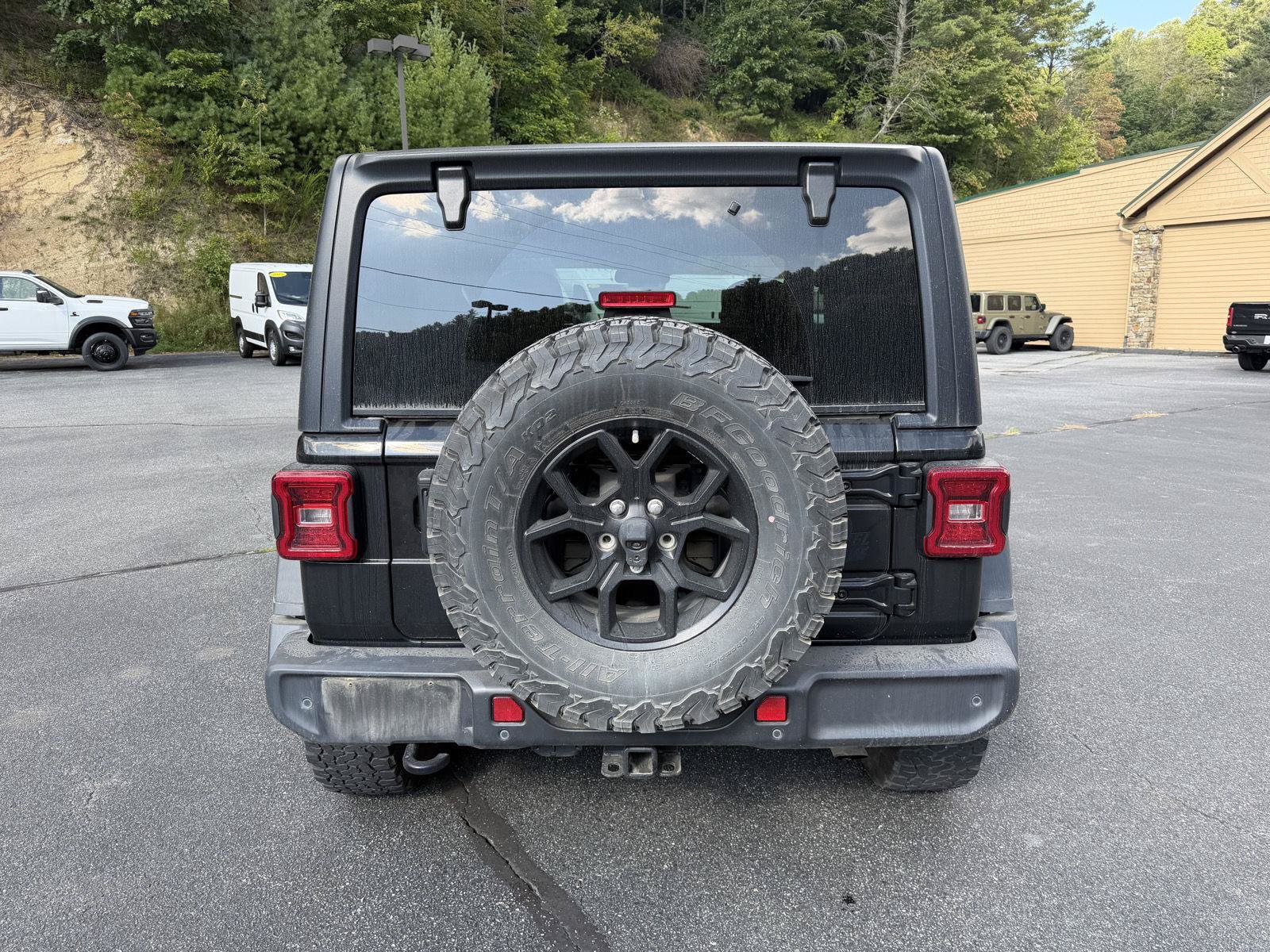 Certified 2024 Jeep Wrangler Sport AWD/4WD image 39