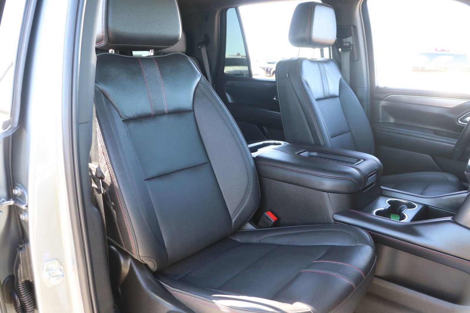 Used 2024 Chevrolet Tahoe RST w/ Luxury Package image 37