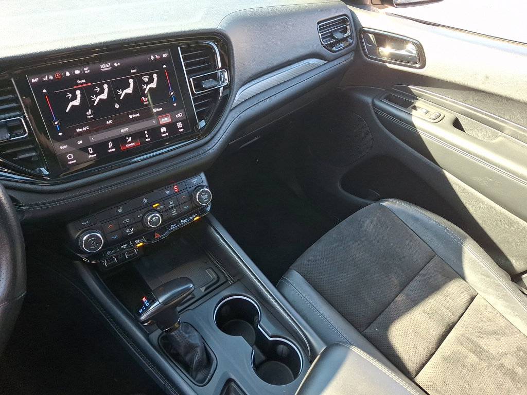 Used 2022 Dodge Durango GT image 29