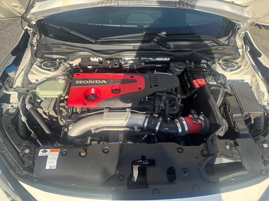 Used 2019 Honda Civic Type R image 11