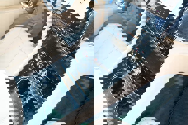 New 2025 Jeep Grand Cherokee L Limited w/ Luxury Tech Group II image 43