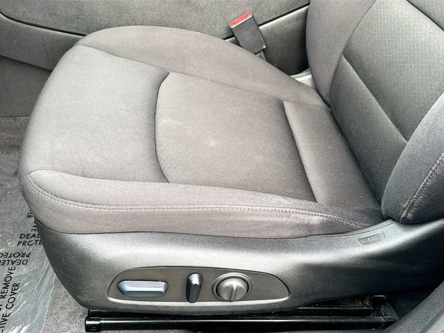 Used 2023 Chevrolet Malibu LT FWD image 23