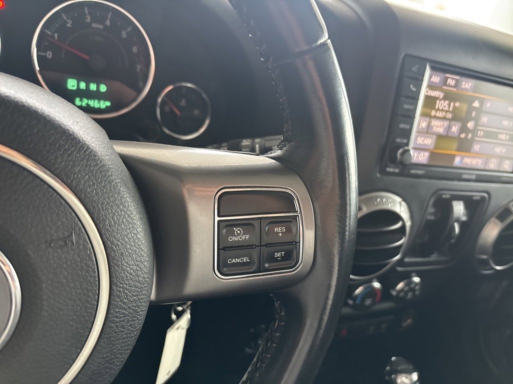 Used 2018 Jeep Wrangler Unlimited Sahara image 13