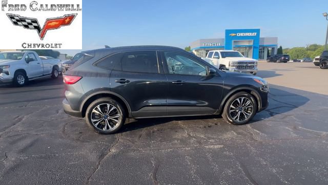 Used 2022 Ford Escape SEL w/ SEL Stealth AWD Package image 9