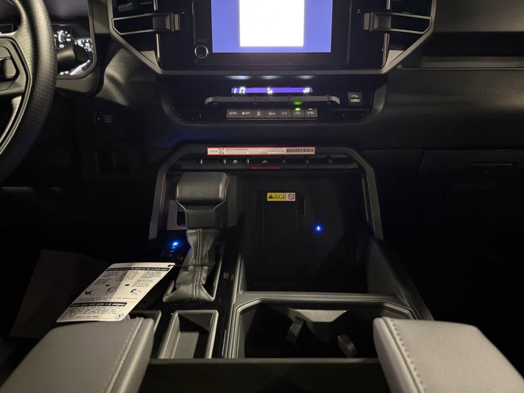 New 2026 Toyota Tundra SR image 12