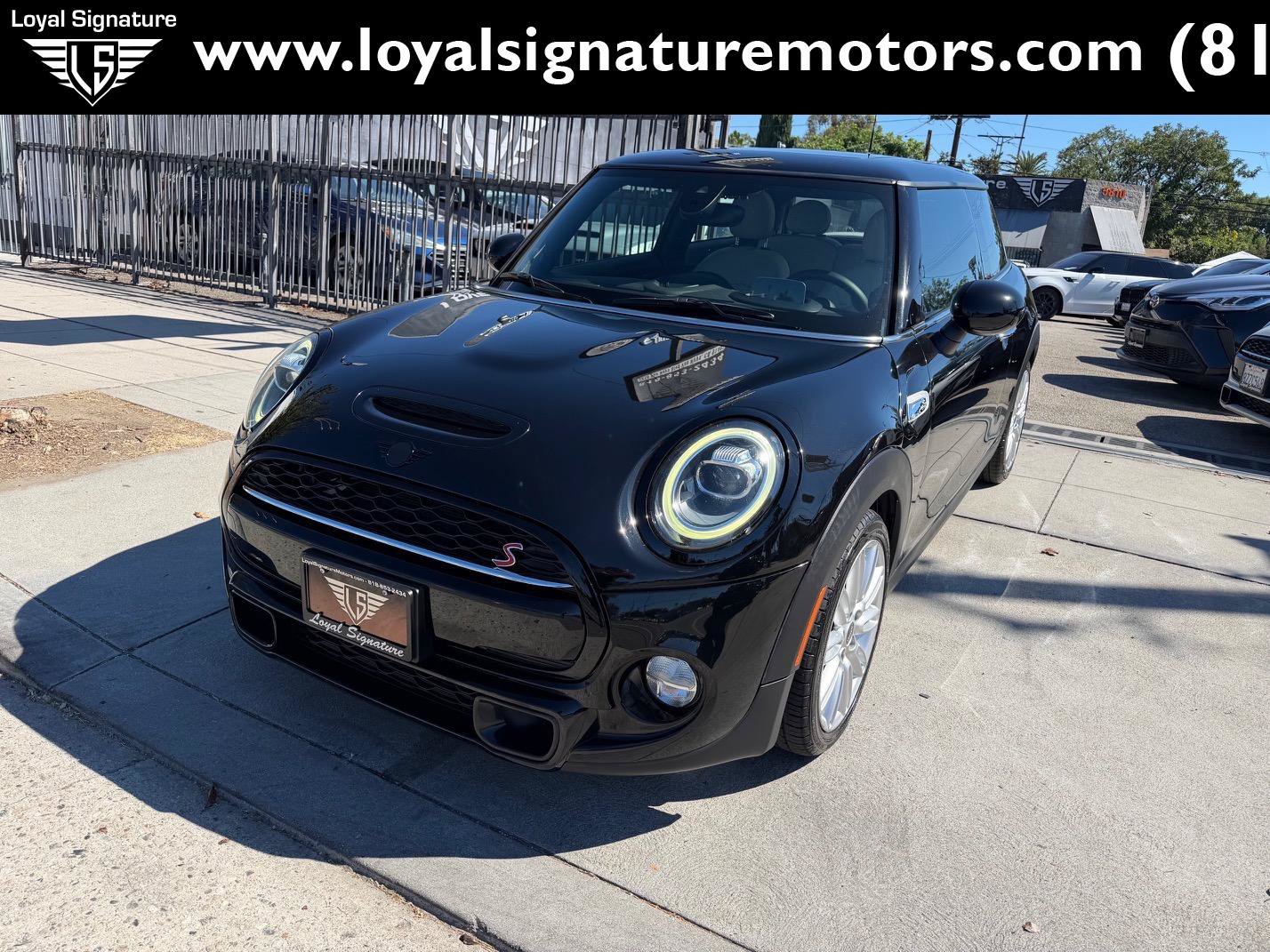Used 2019 MINI Cooper S FWD image 3