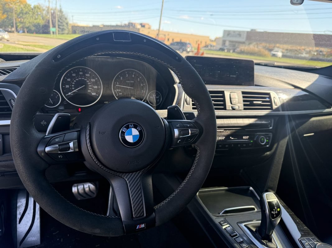 Used 2017 BMW 340i xDrive Sedan AWD/4WD image 12