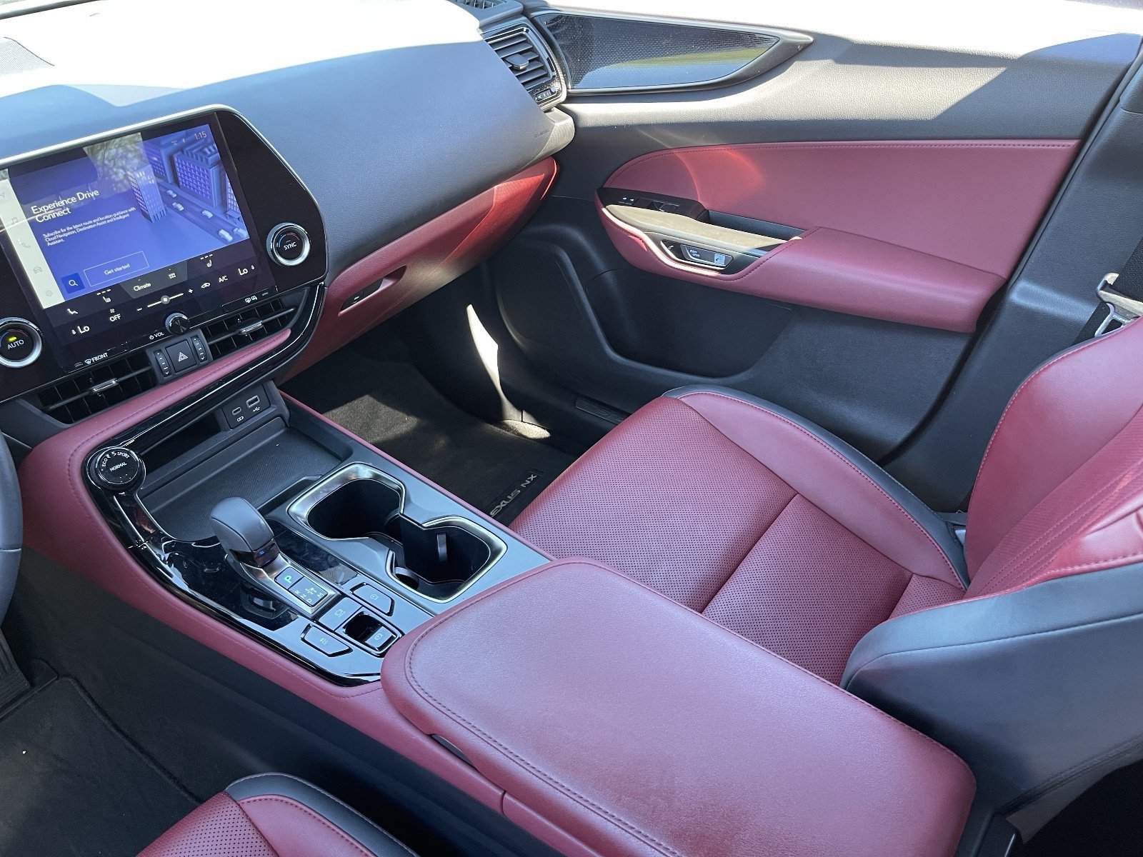 Used 2024 Lexus NX 250 FWD image 18