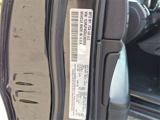 Used 2020 Jeep Grand Cherokee Laredo image 26