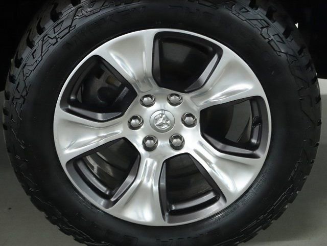 Used 2019 RAM 1500 Laramie image 13