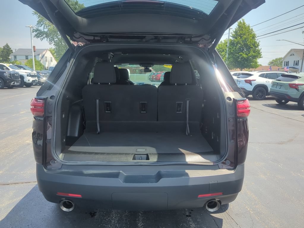 Certified 2023 Chevrolet Traverse LT AWD/4WD image 17