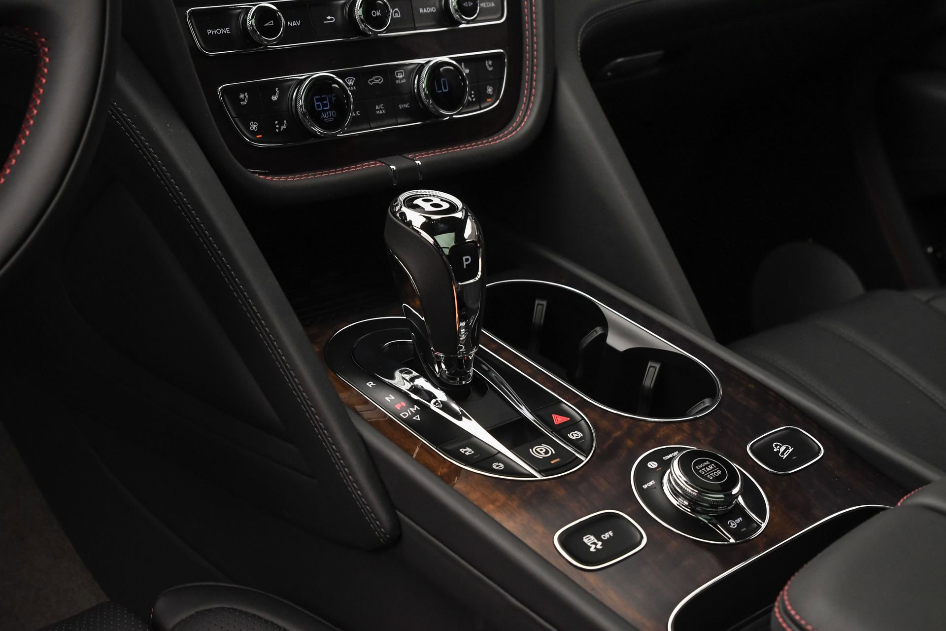 New 2024 Bentley Bentayga Extended Wheelbase image 36