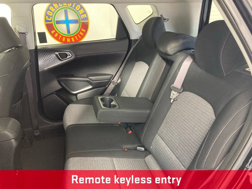 Used 2023 Kia Soul EX FWD image 17