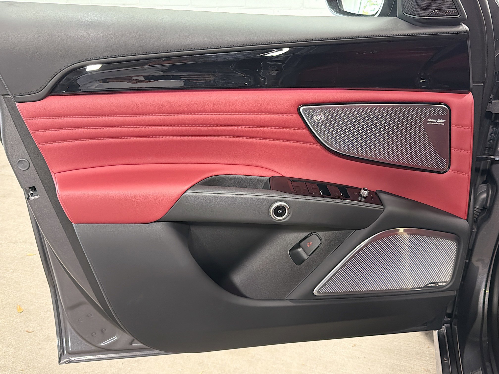 Used 2023 Maserati Grecale Modena image 22