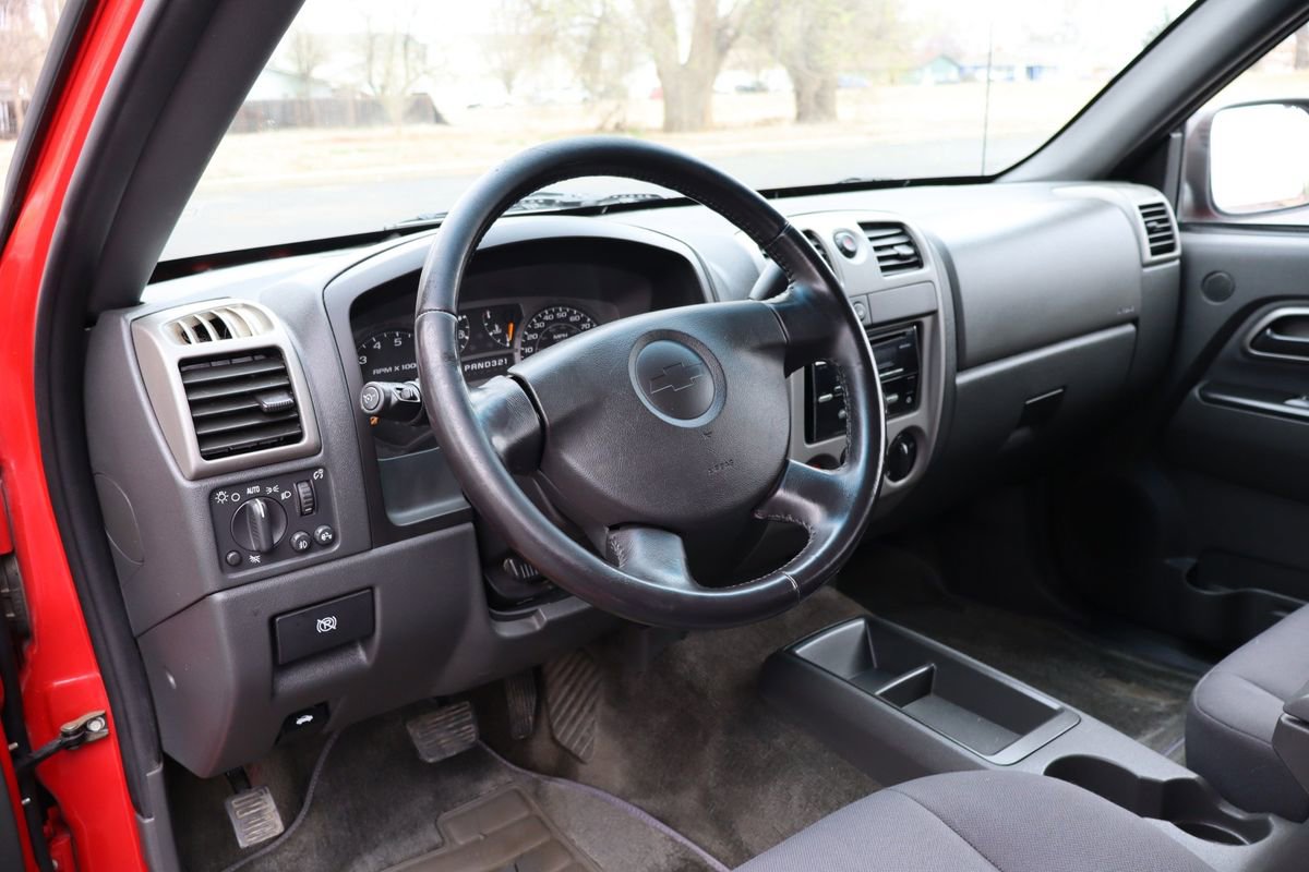 Used 2005 Chevrolet Colorado LS image 15