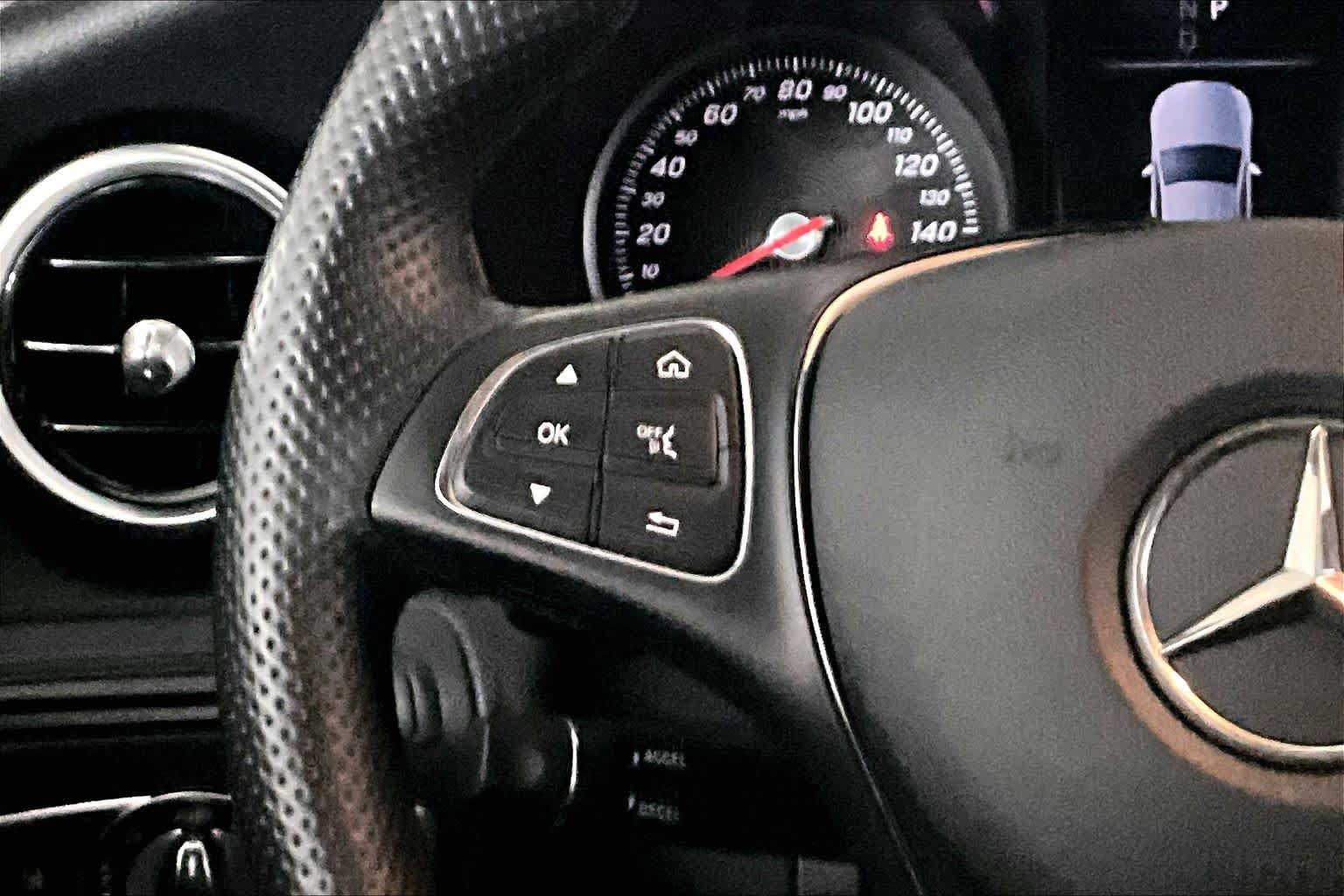 Certified 2019 Mercedes-Benz GLC 300 4MATIC image 24