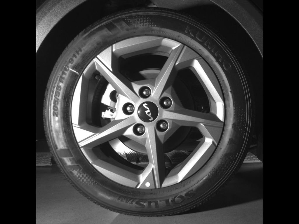 Certified 2025 Kia K4 FWD image 14