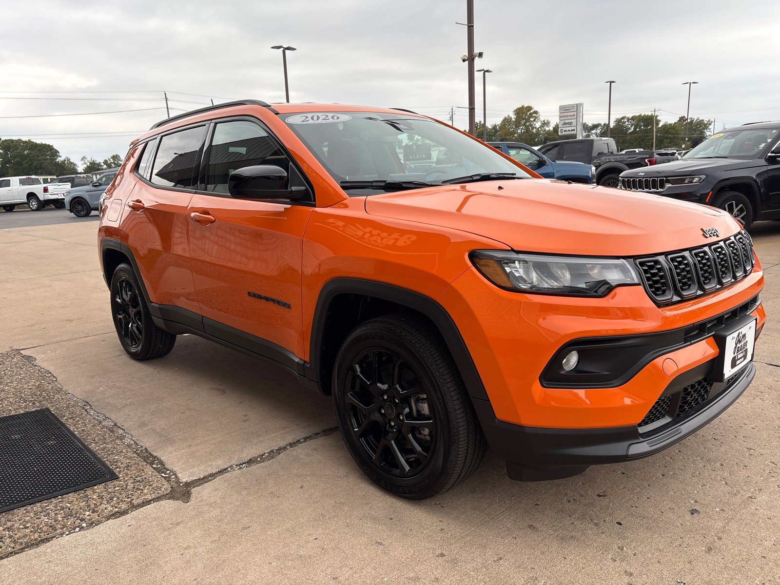 New 2026 Jeep Compass Latitude image 7