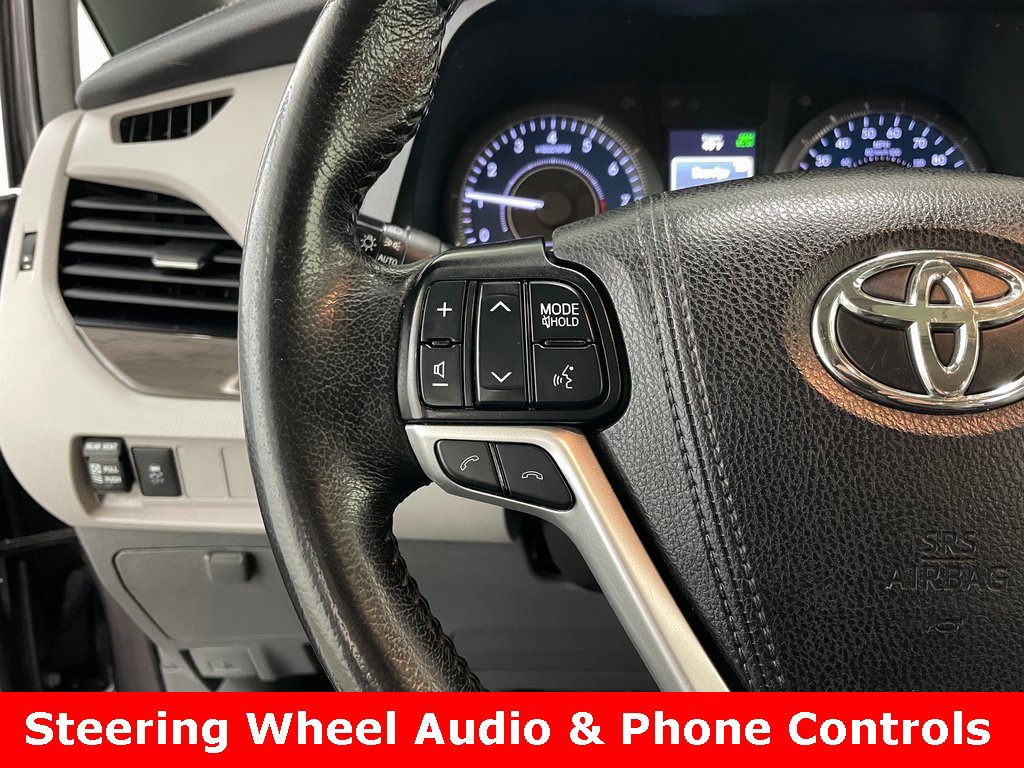 Used 2019 Toyota Sienna XLE image 30