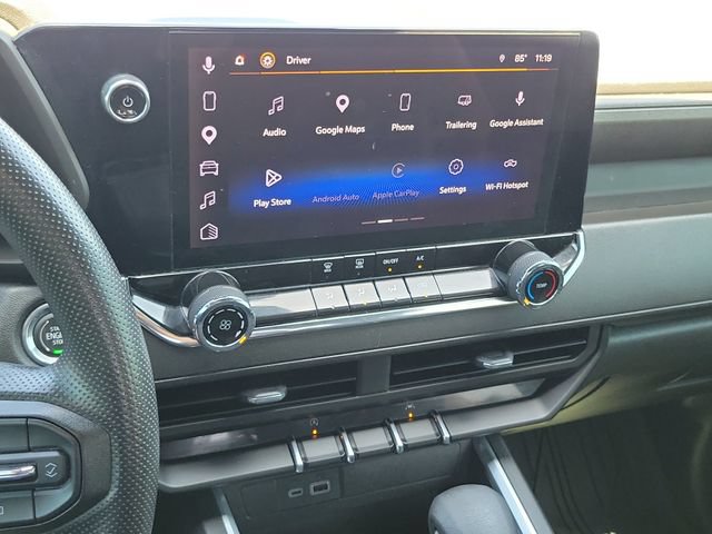 Used 2023 Chevrolet Colorado Trail Boss w/ Technology Package AWD/4WD image 24