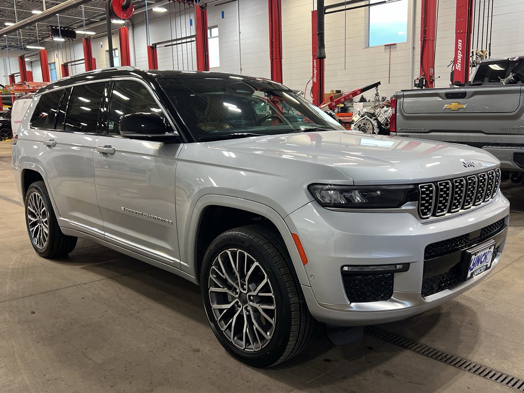 Used 2021 Jeep Grand Cherokee L Summit image 5