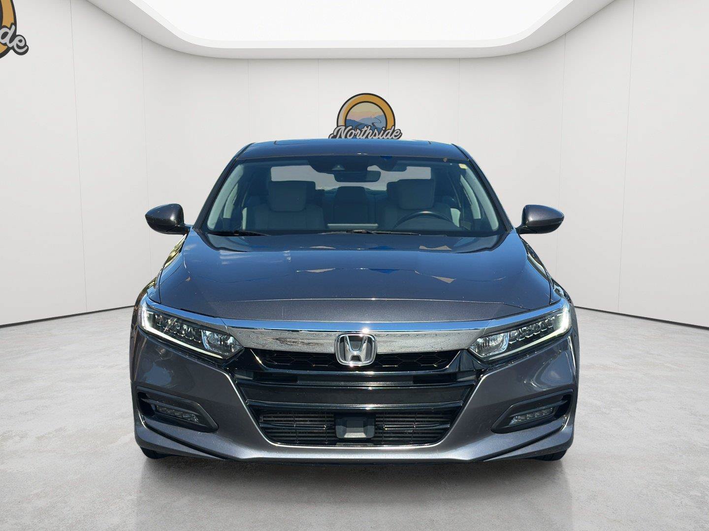 Used 2018 Honda Accord EX-L image 2