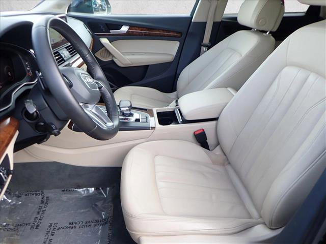 Used 2018 Audi Q5 2.0T Premium Plus w/ Premium Plus Package image 12