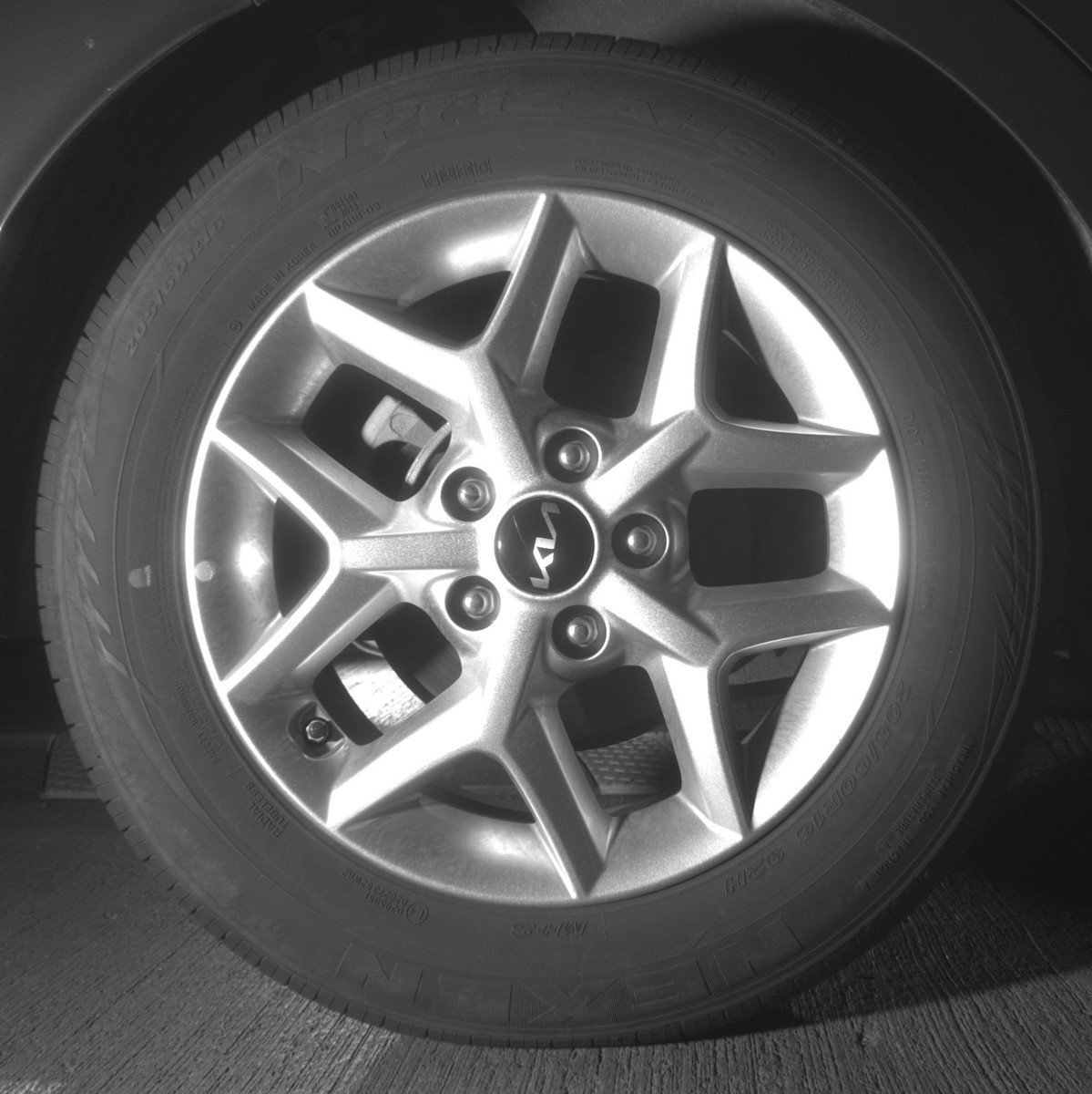 Used 2025 Kia Soul LX w/ LX Technology Package FWD image 15