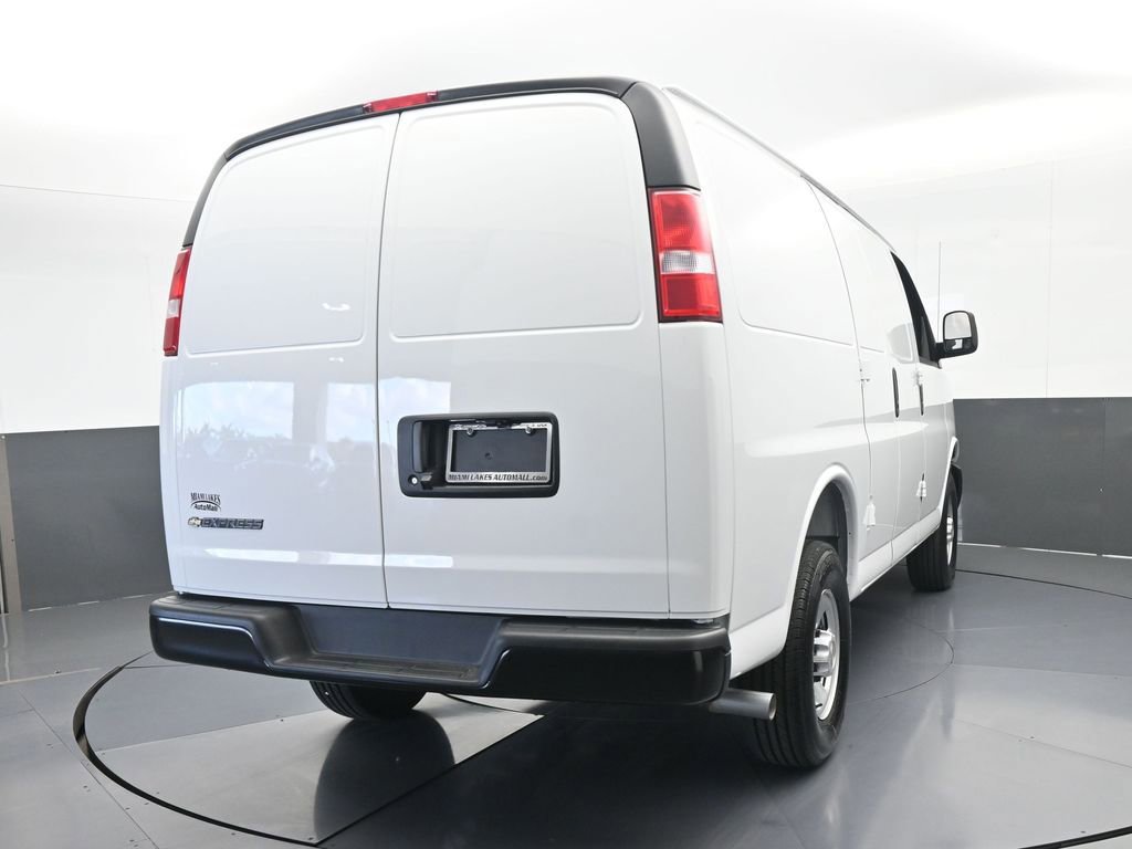 New 2025 Chevrolet Express 2500 w/ Driver Convenience Package image 5
