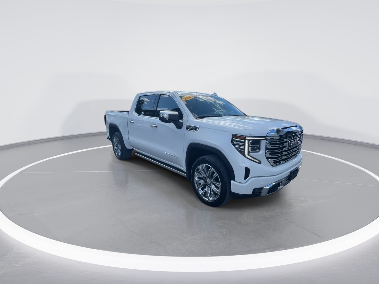 Used 2023 GMC Sierra 1500 Denali w/ Denali Reserve Package AWD/4WD image 25