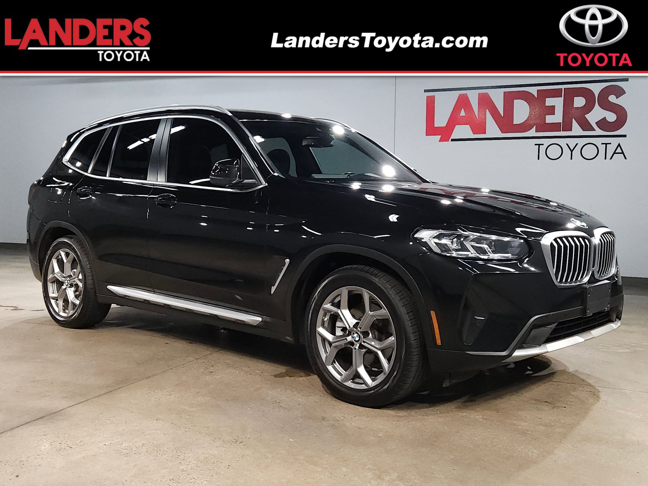 Used 2022 BMW X3 sDrive30i w/ Premium Package 2