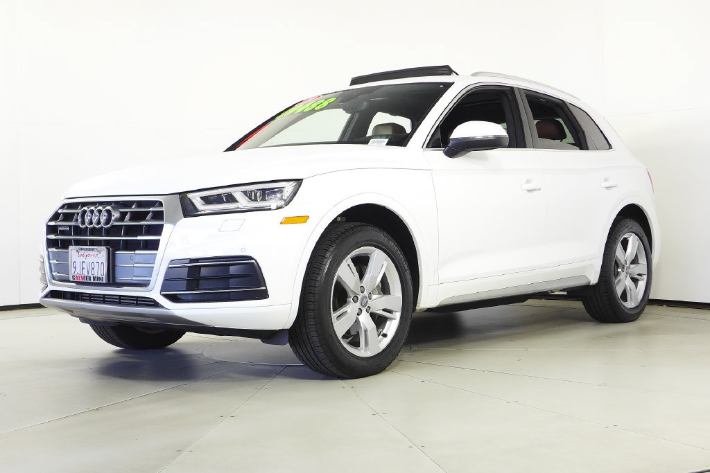 Used 2019 Audi Q5 2.0T Premium Plus w/ Premium Plus Package AWD/4WD image 2