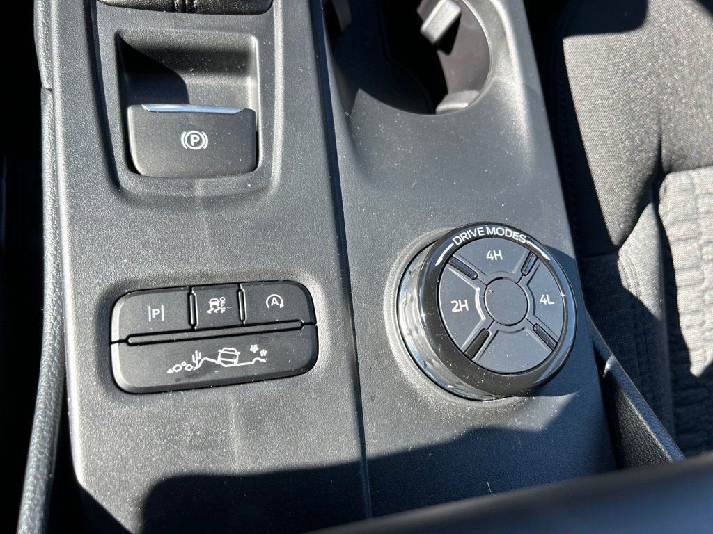 New 2025 Ford Ranger XLT w/ FX4 Off-Road Package image 8
