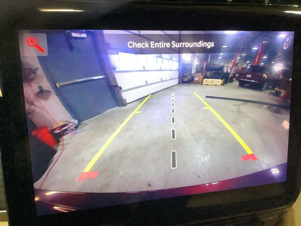 Used 2022 Jeep Grand Cherokee Limited AWD/4WD image 43