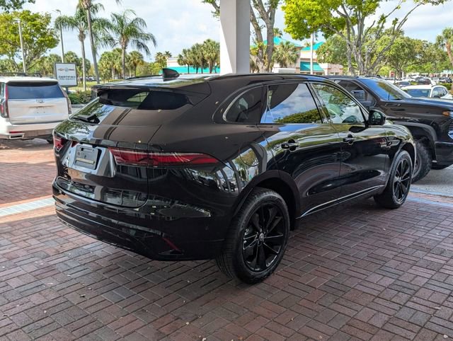 Used 2025 Jaguar F-PACE R-Dynamic S image 7