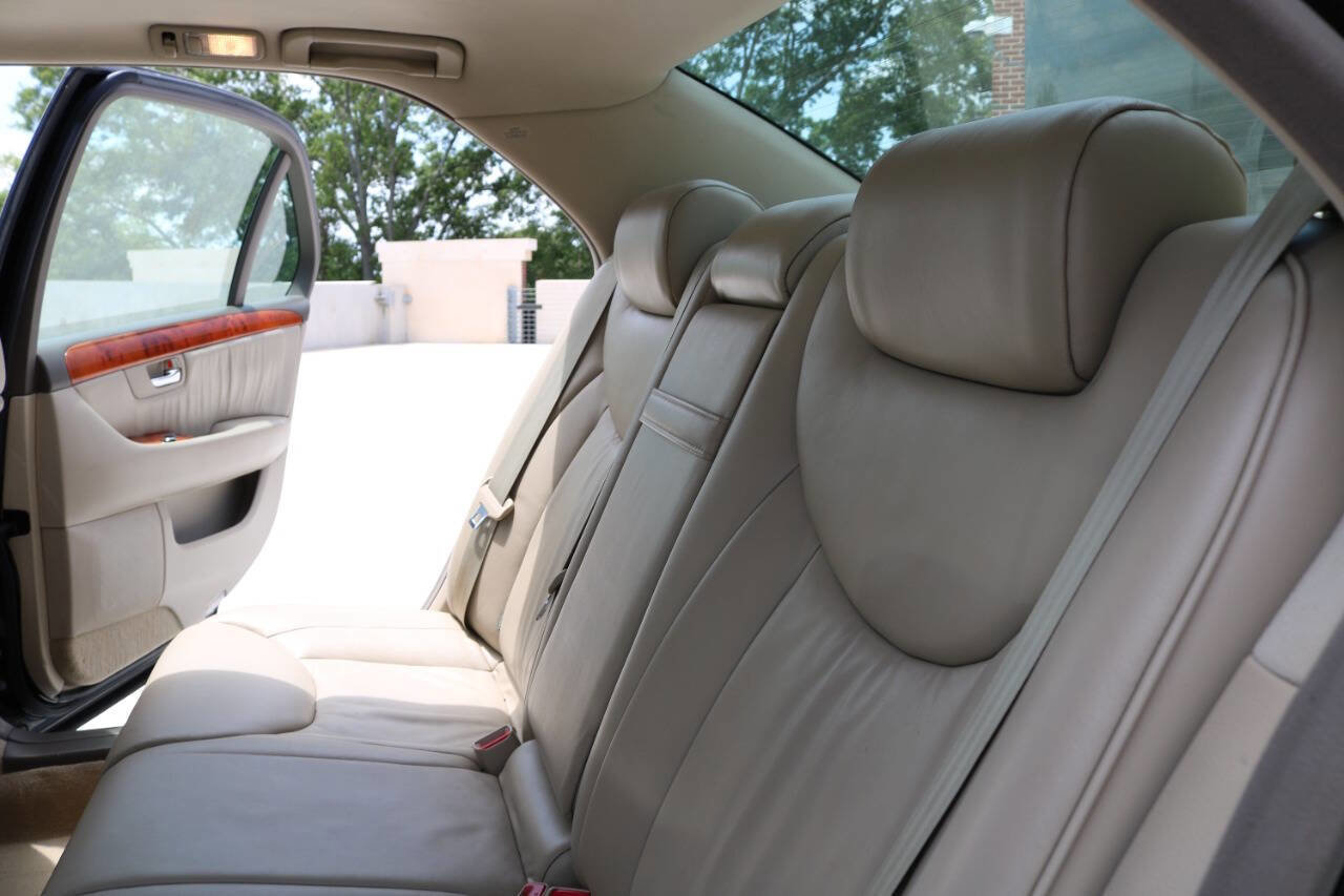 Used 2002 Lexus LS 430 RWD image 95