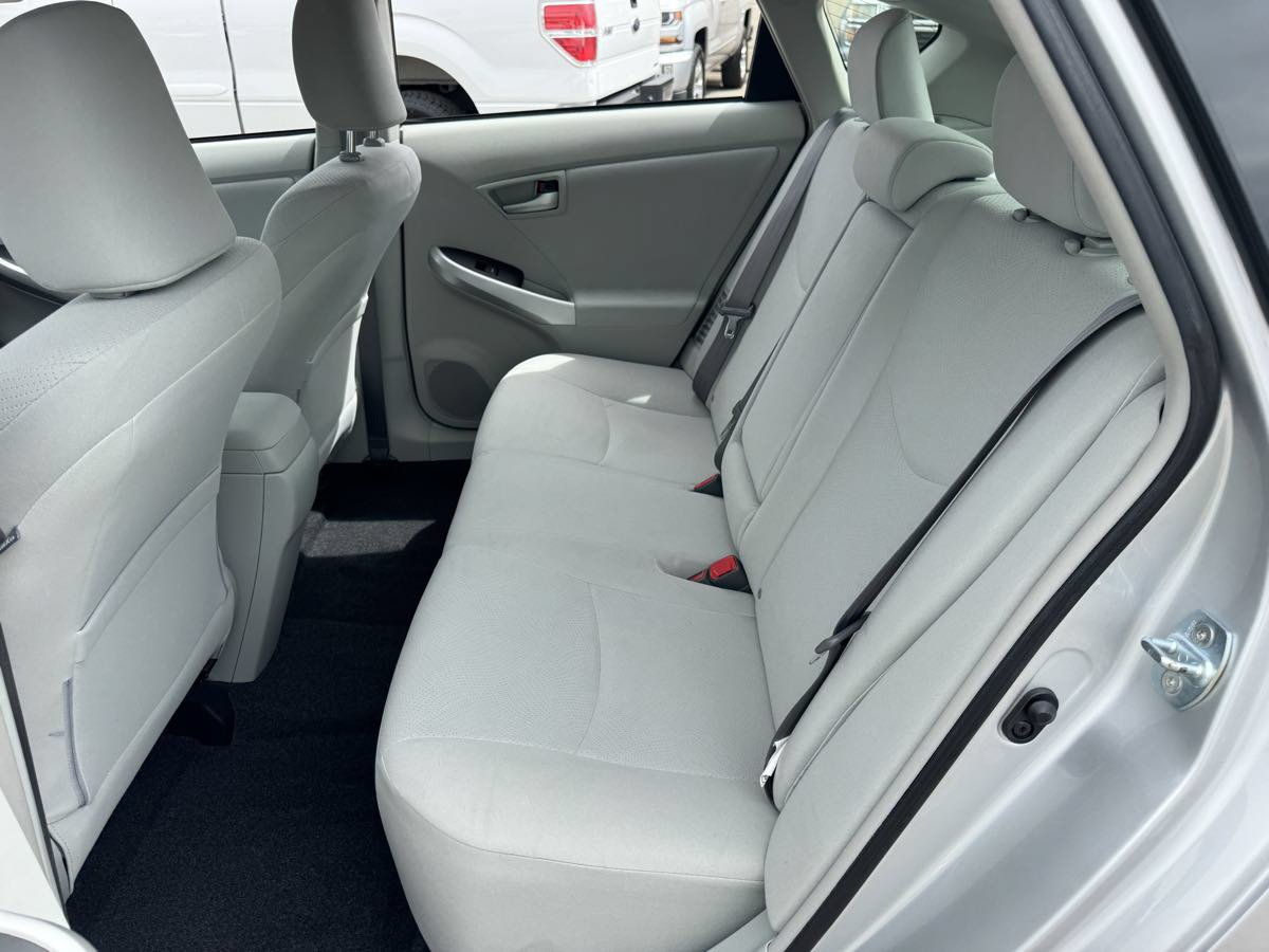 Used 2013 Toyota Prius Two FWD image 19