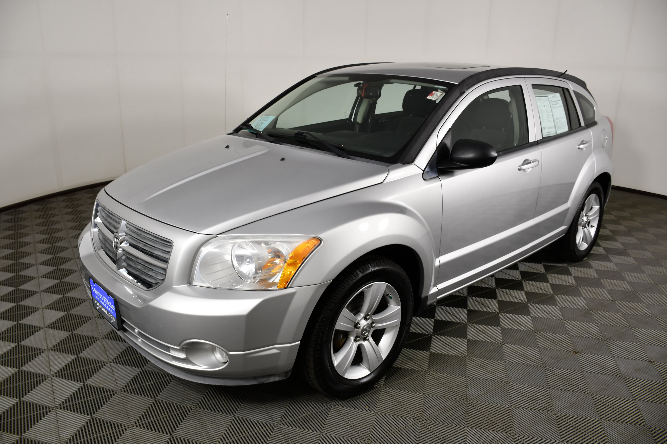 Used 2011 Dodge Caliber Mainstreet FWD image 10