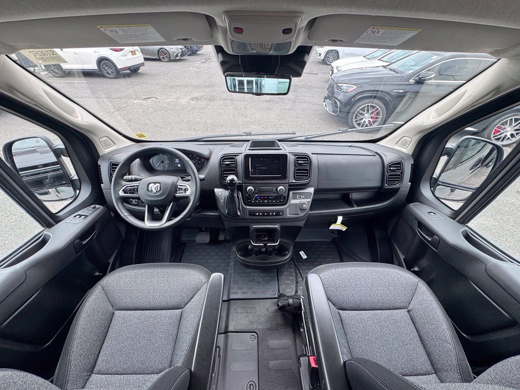 Used 2026 RAM ProMaster 3500 w/ Safety Group FWD image 23