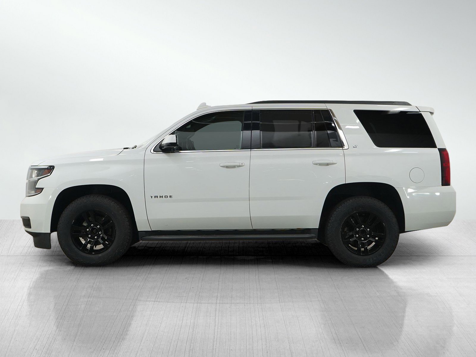 Used 2017 Chevrolet Tahoe LT w/ Max Trailering Package AWD/4WD image 2