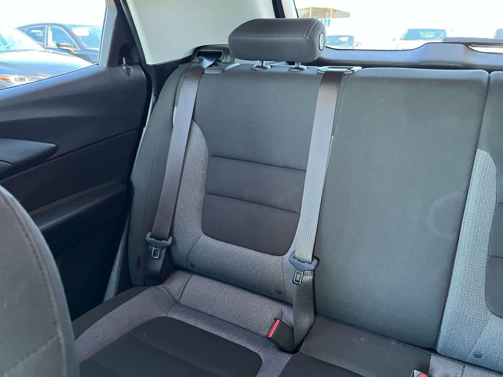 Used 2025 Chevrolet TrailBlazer LT image 36