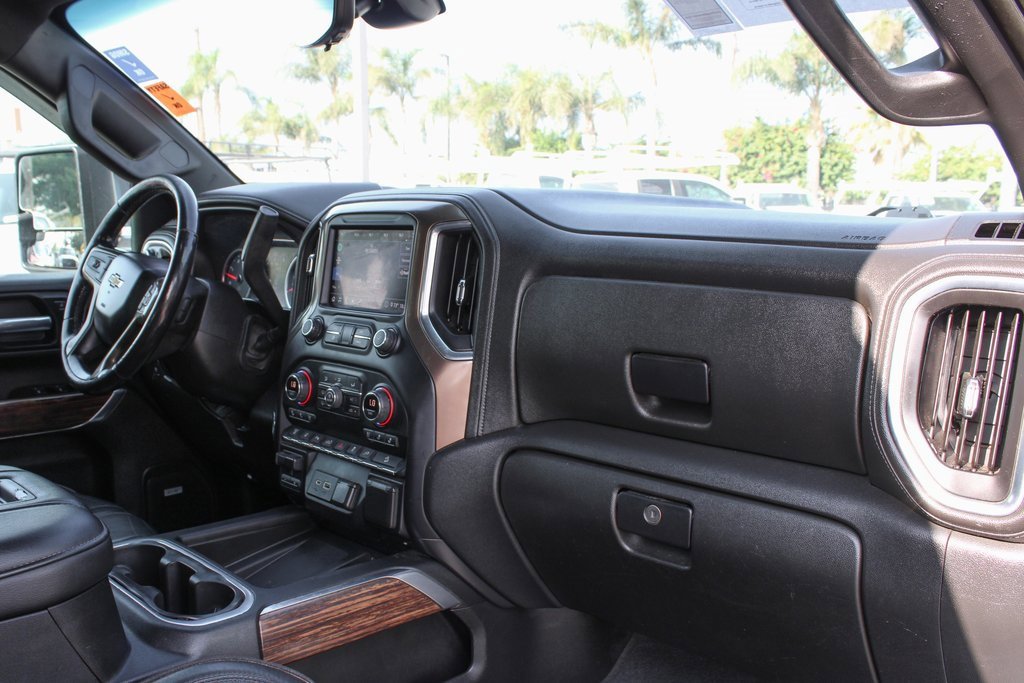 Used 2020 Chevrolet Silverado 3500 High Country w/ Z71 Off-Road Package image 44