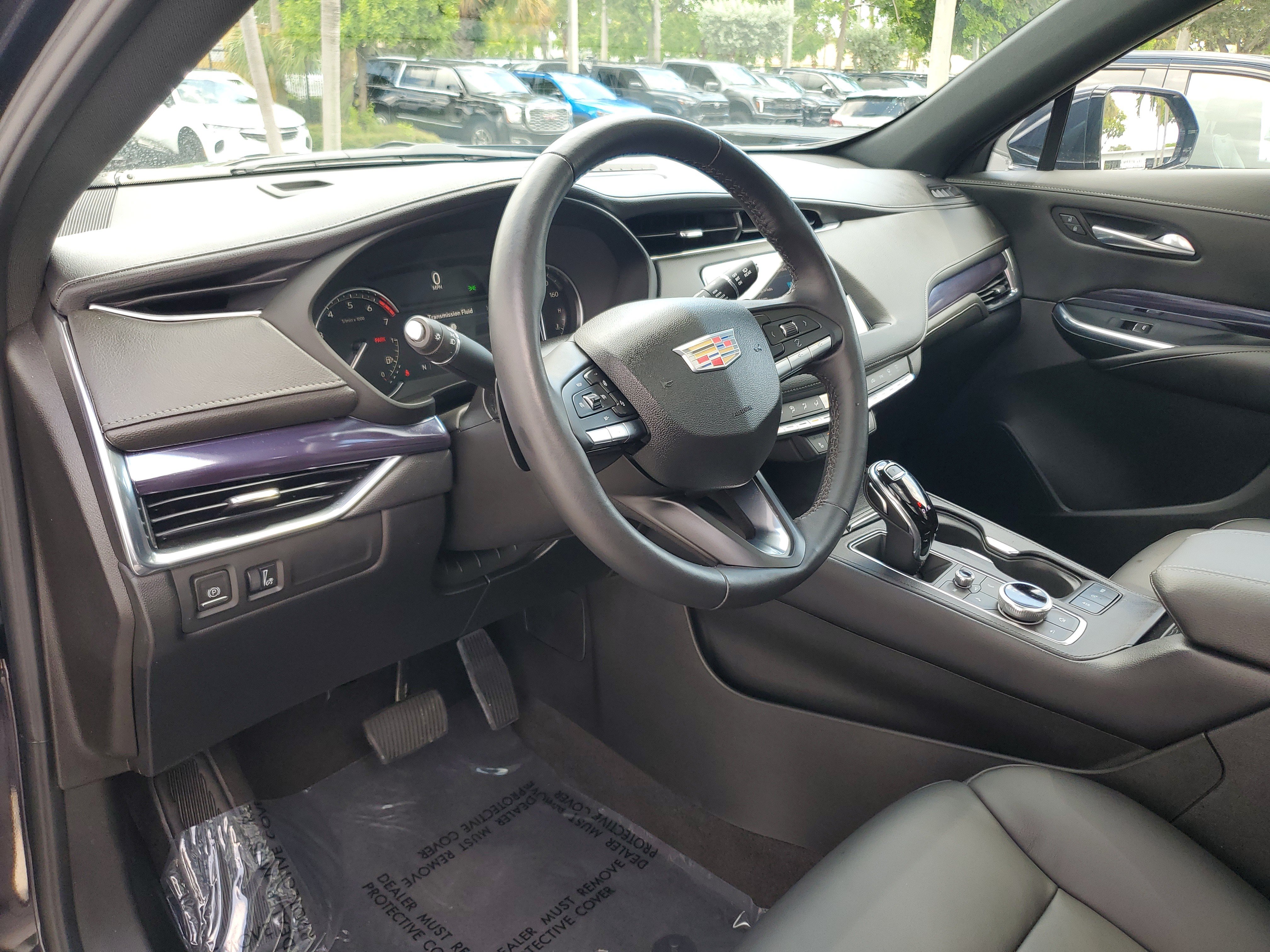 Certified 2023 Cadillac XT4 Luxury w/ Cold Weather Package FWD image 24