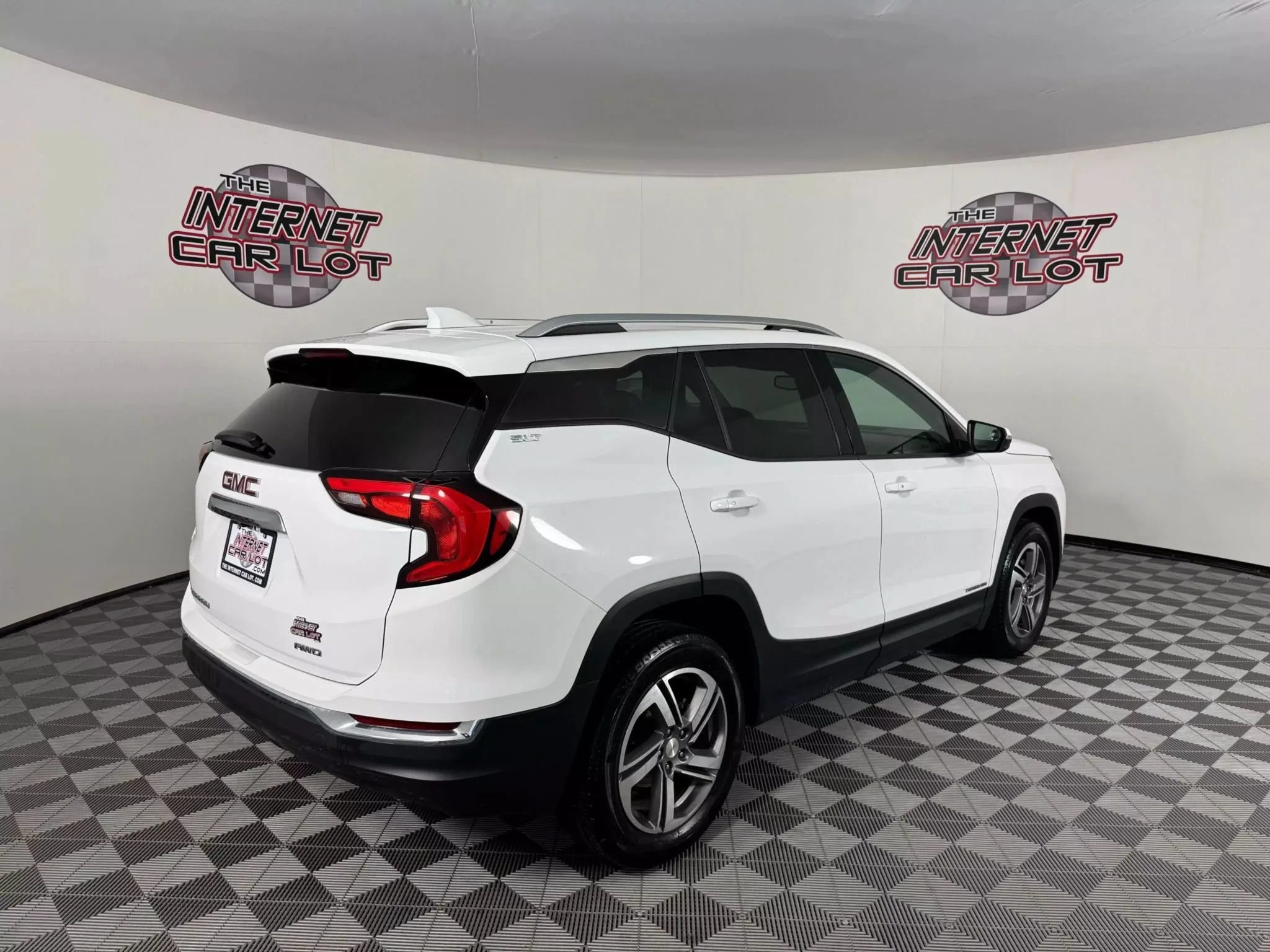 Used 2020 GMC Terrain SLT w/ Preferred Package AWD/4WD image 7