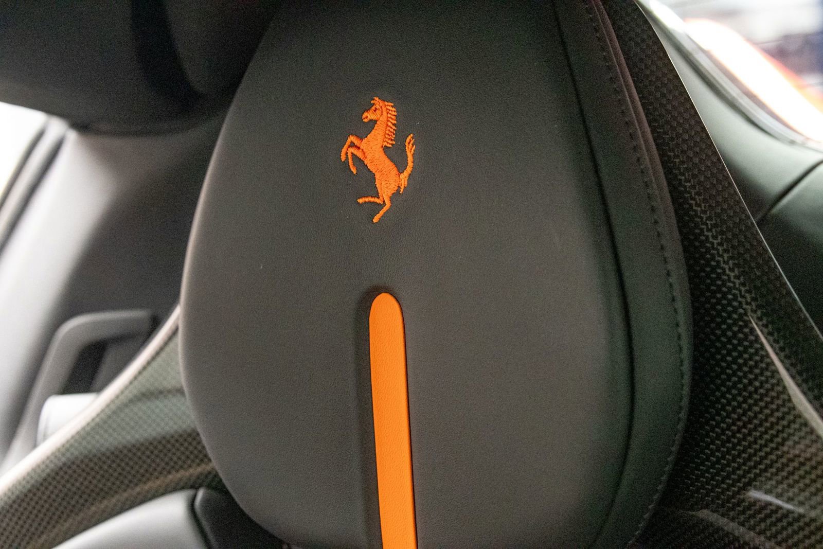 Used 2025 Ferrari SF90 Spider image 29