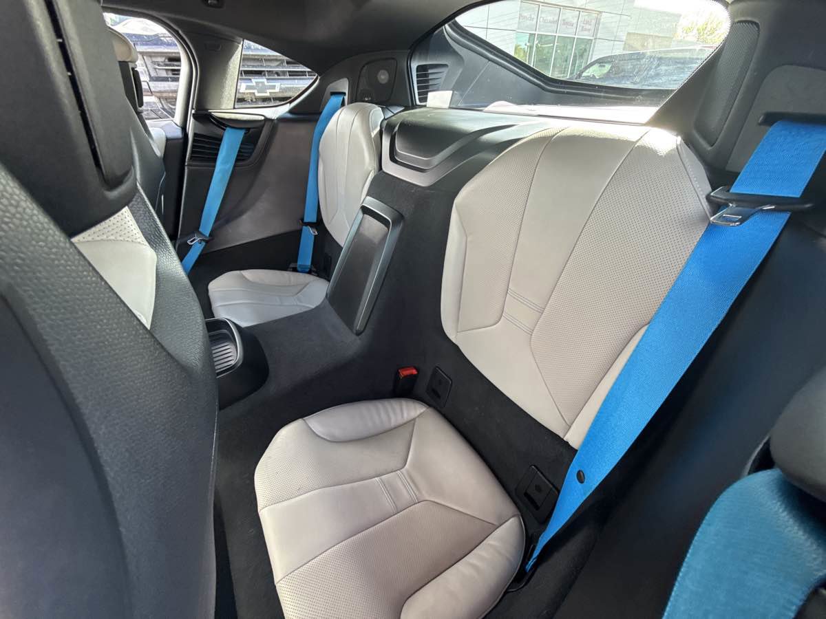 Used 2015 BMW i8 image 11